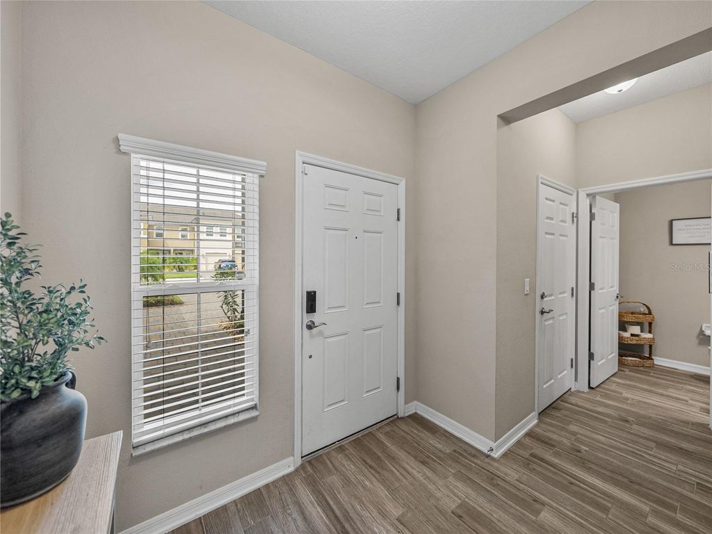 Photo of 29934 Southwell Lane, Wesley Chapel, FL 33543 (MLS # TB8426851)