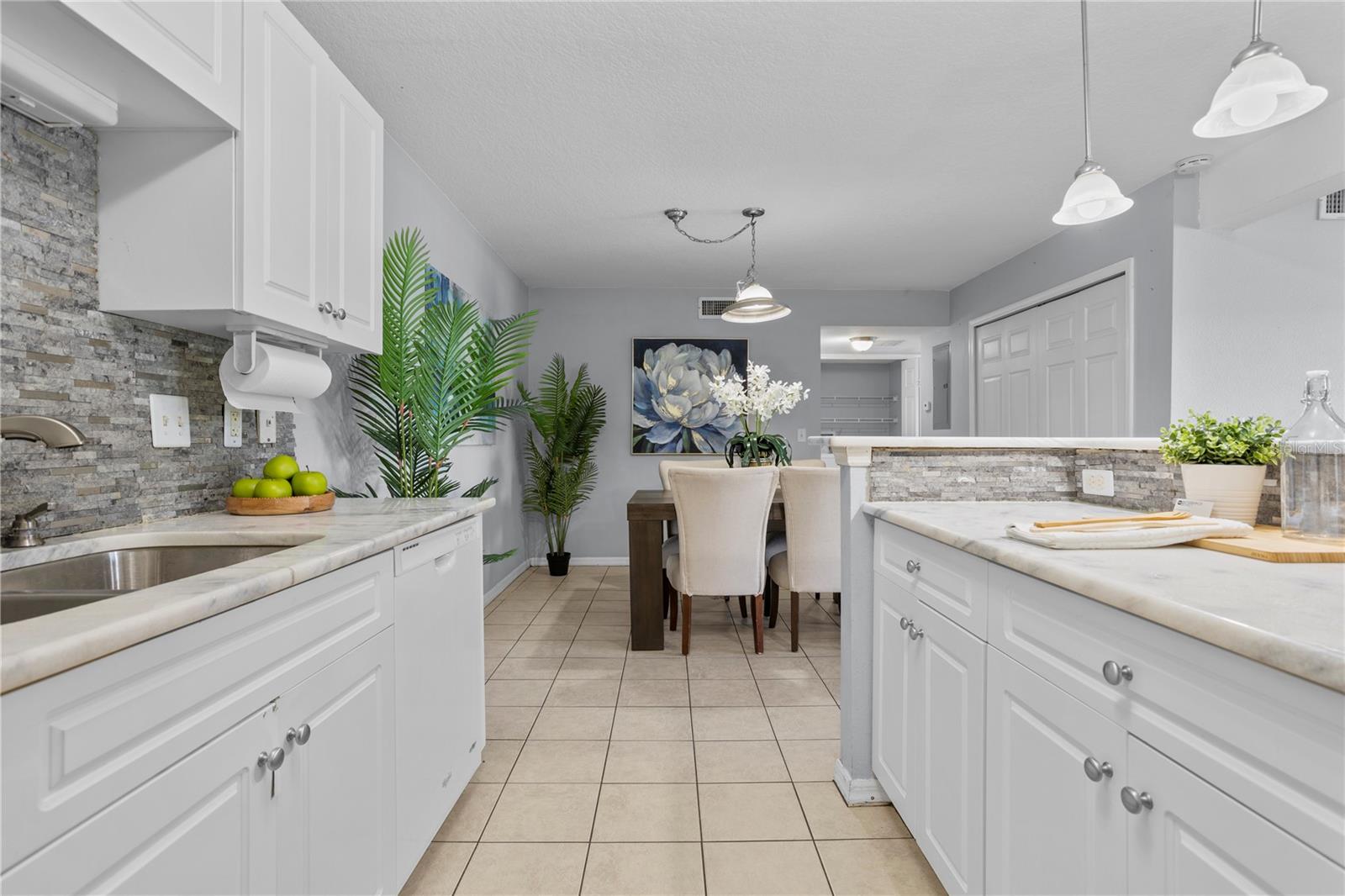 COVE AT PEARL LAKE - Residential