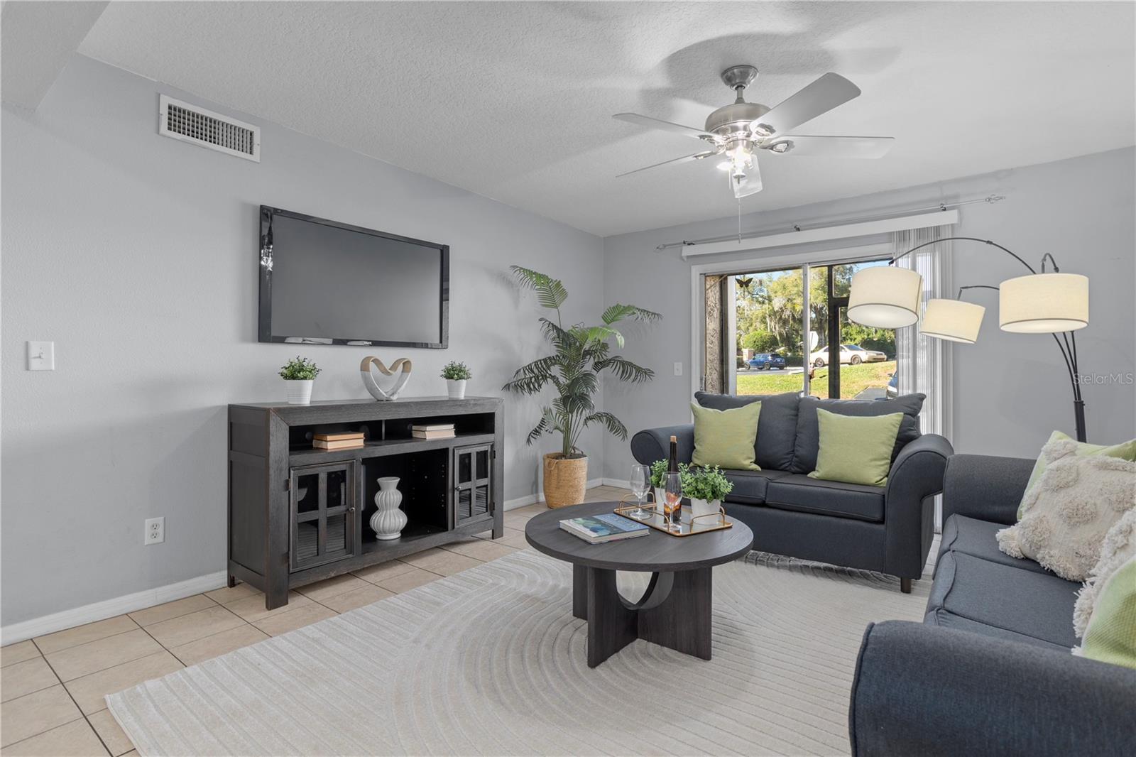 COVE AT PEARL LAKE - Residential