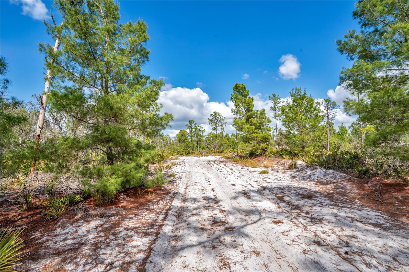 SEBRING LAKES ACRES - Land