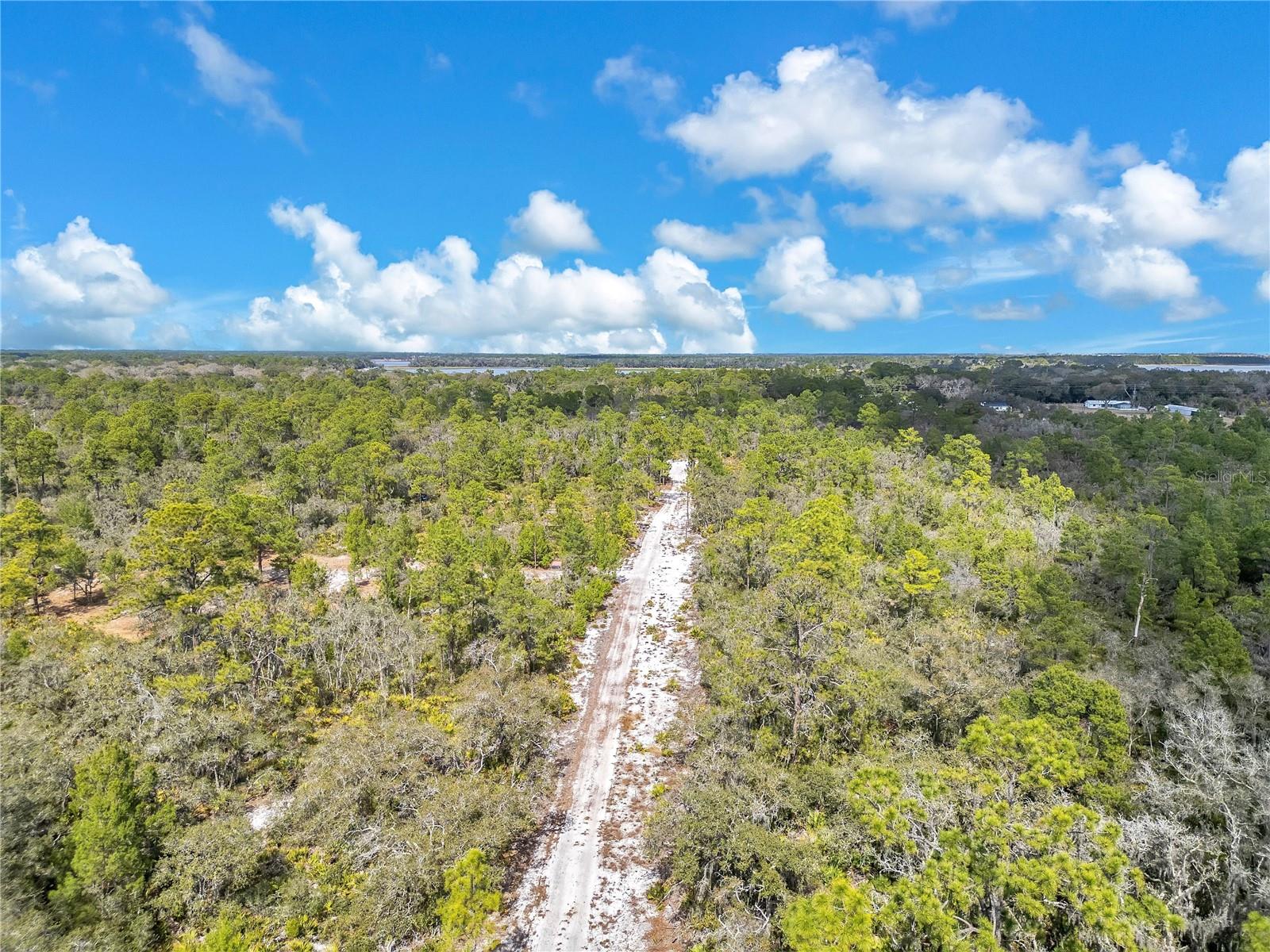 SEBRING LAKES ACRES - Land