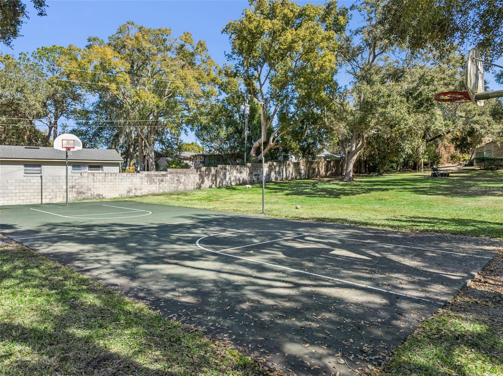 OAK HARBOUR SEC 4 - Residential