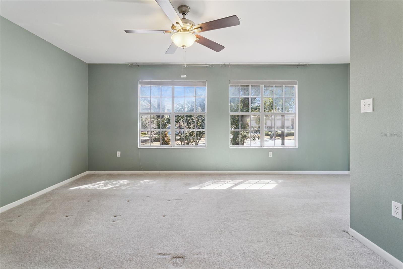 OAK HARBOUR SEC 4 - Residential