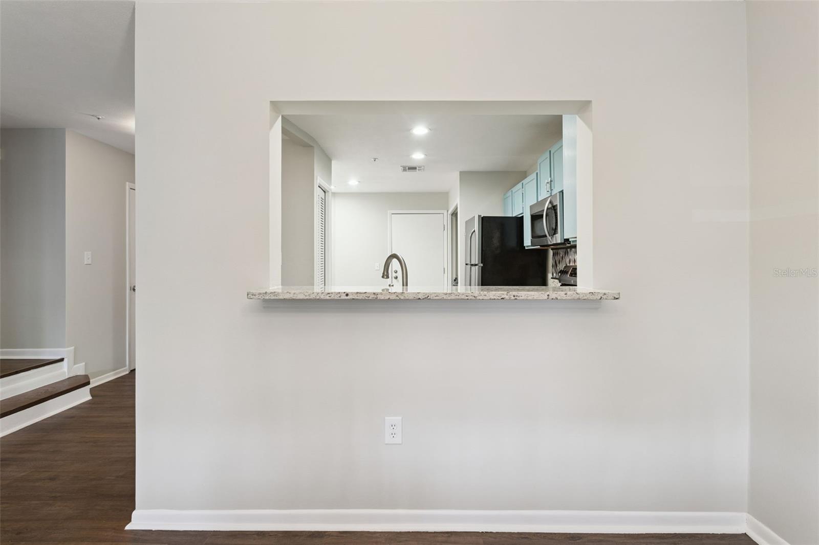 OAK HARBOUR SEC 4 - Residential