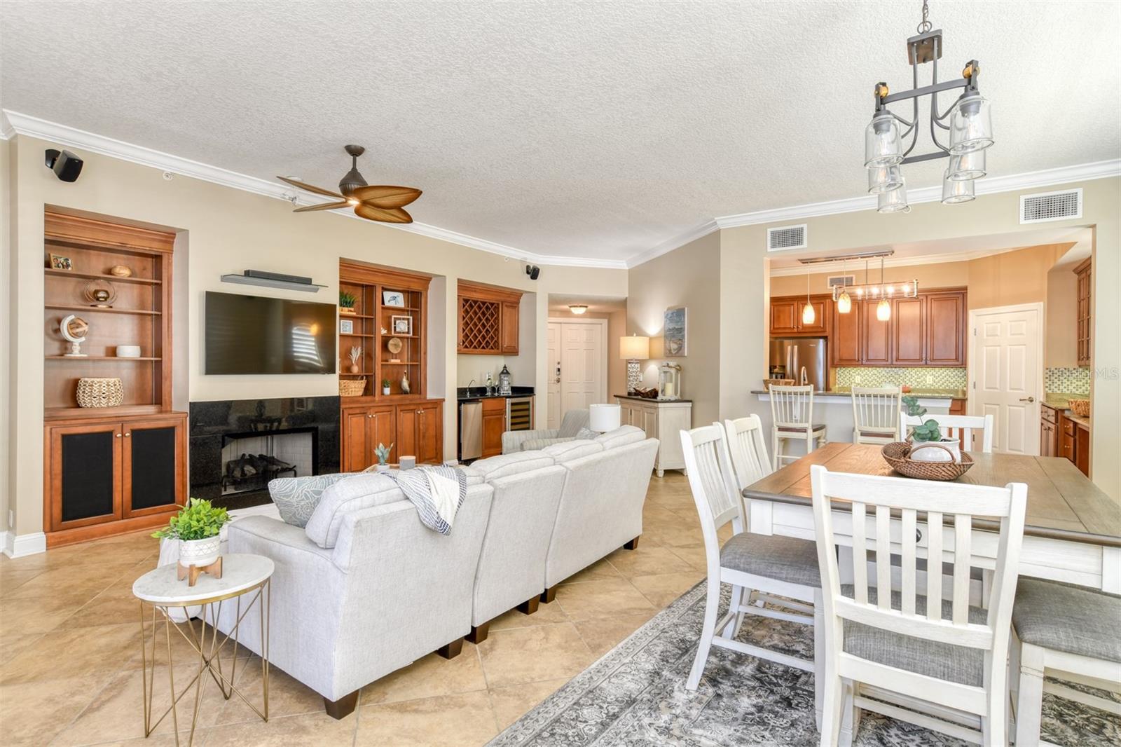 SUNSET HARBOR - Residential