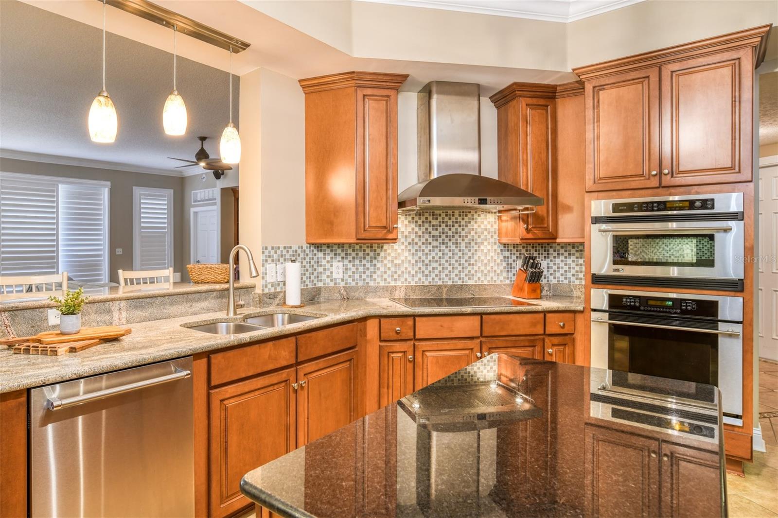 SUNSET HARBOR - Residential