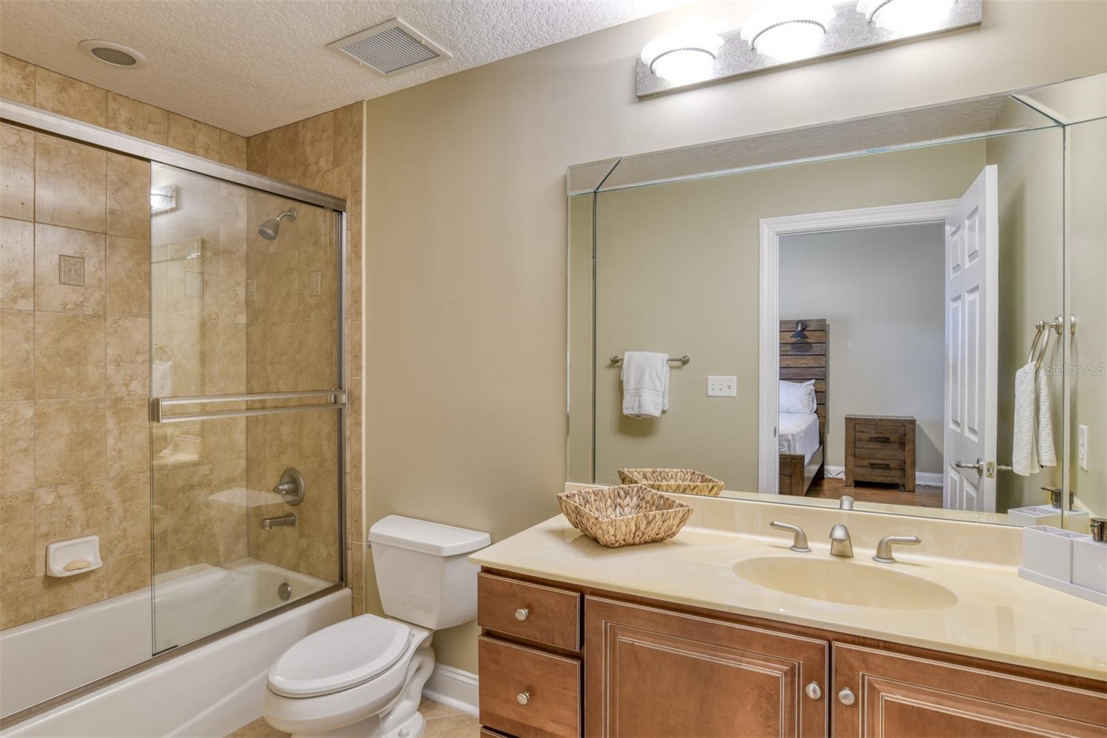 SUNSET HARBOR - Residential