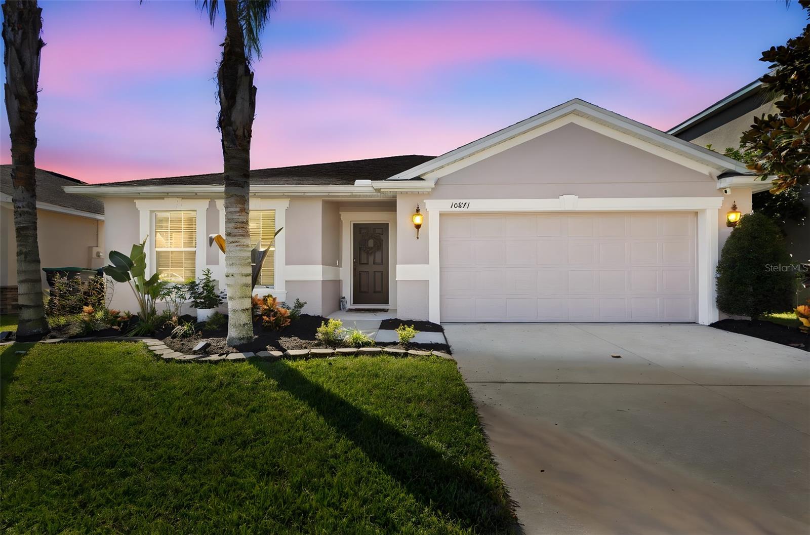 COUNTRYWALK UNS 4 & 5 PH 4 - Residential