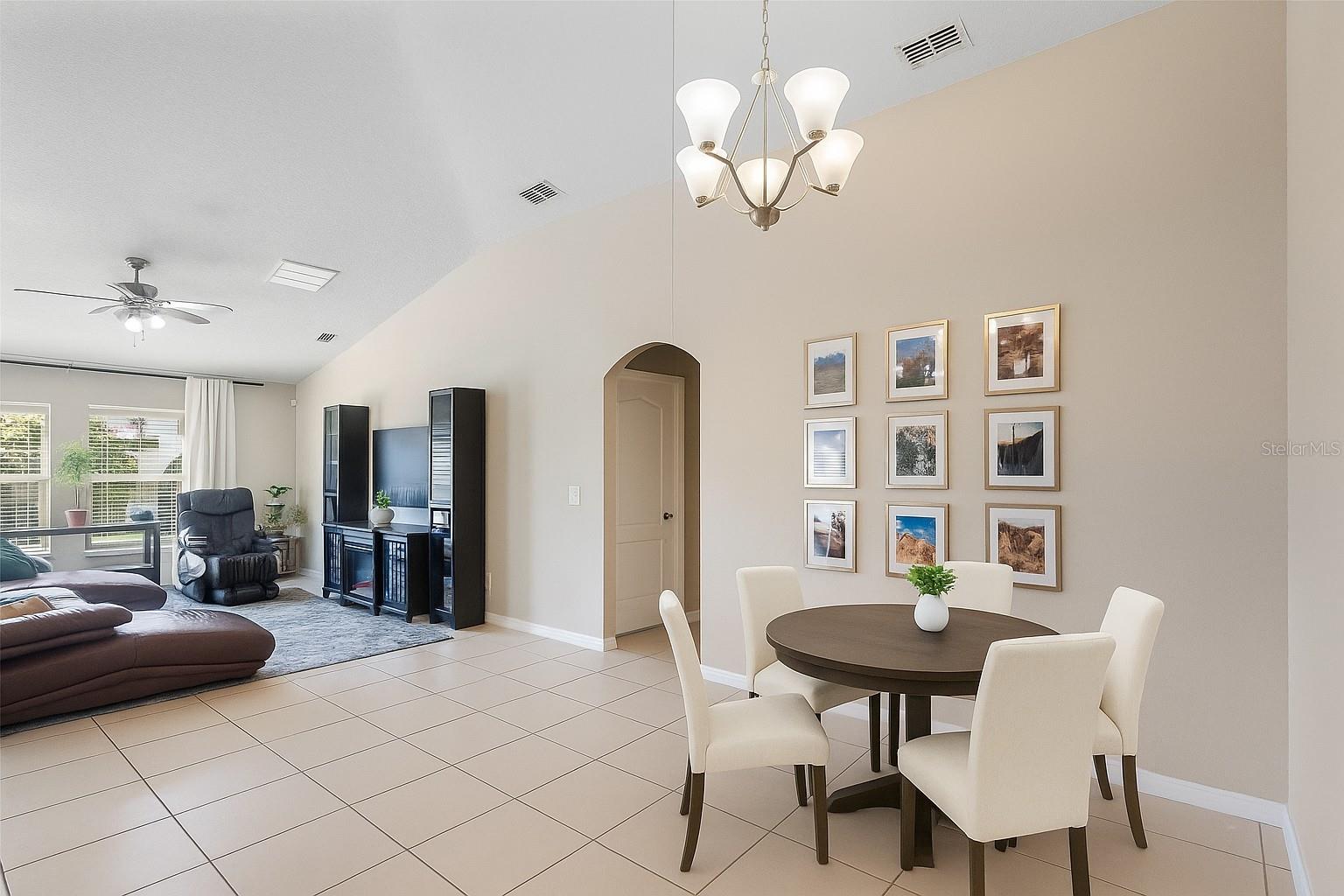 COUNTRYWALK UNS 4 & 5 PH 4 - Residential