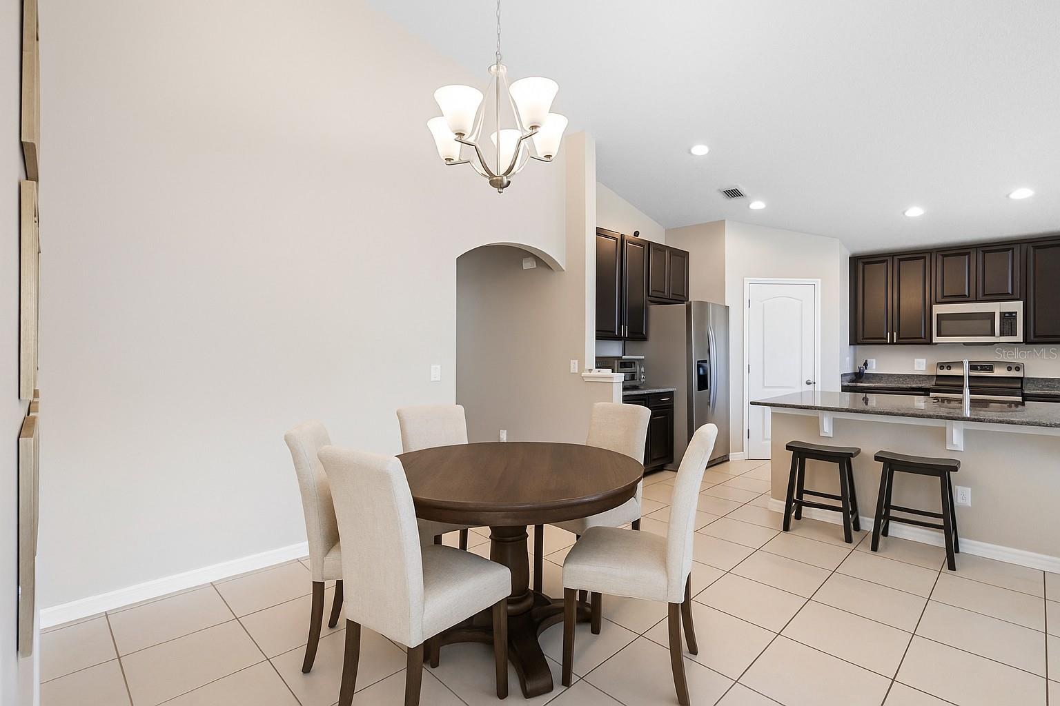 COUNTRYWALK UNS 4 & 5 PH 4 - Residential