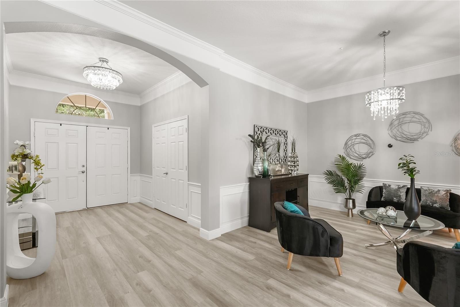 6426 MONTCLAIR BLUFF LANE