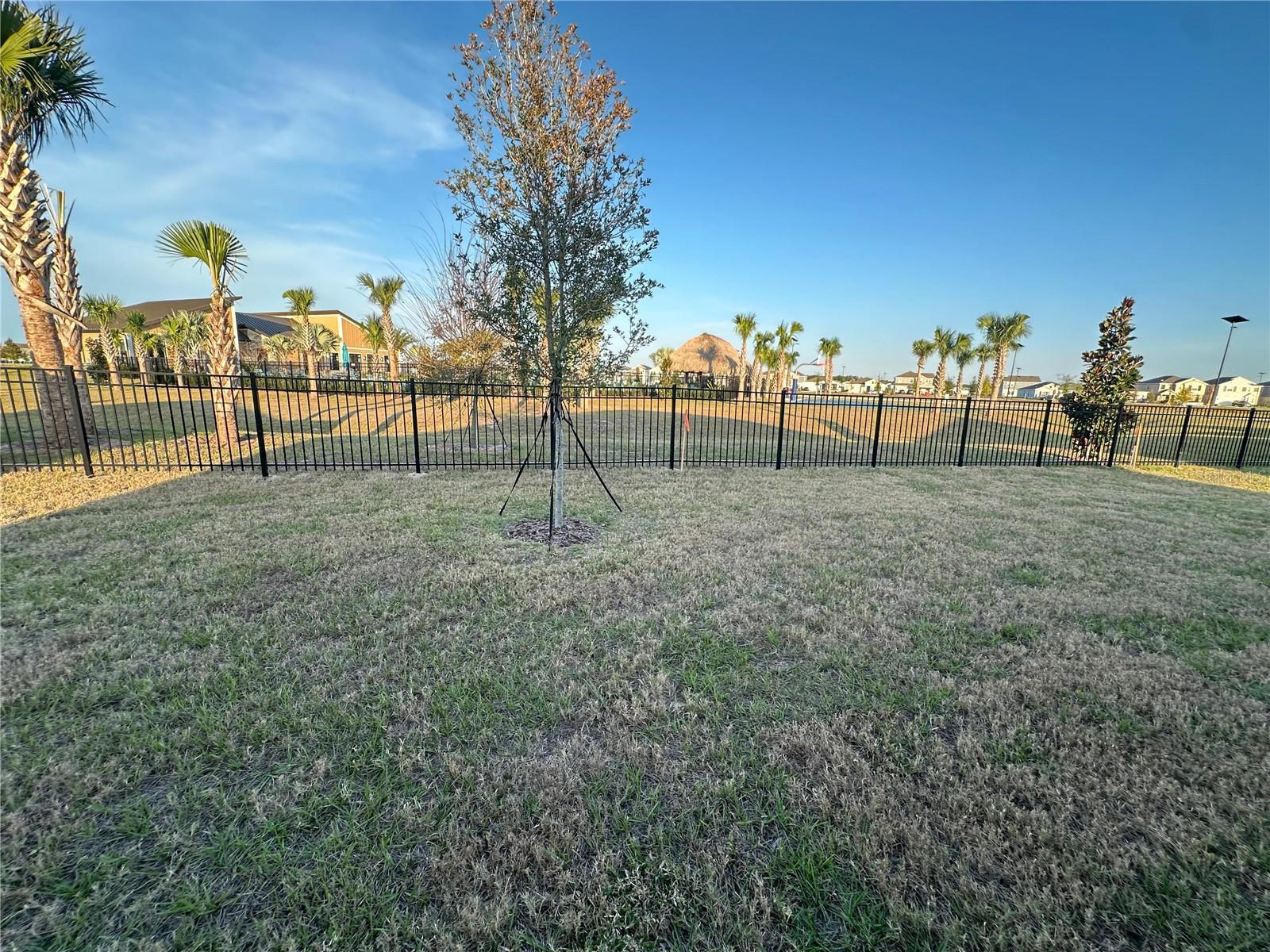 RANCHES/LK MCLEOD I - Residential Lease