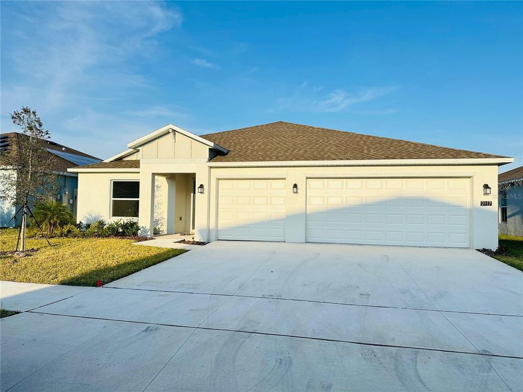 Photo of 2117 Lasso Loop, Eagle Lake, FL 33839 (MLS # S5139749)