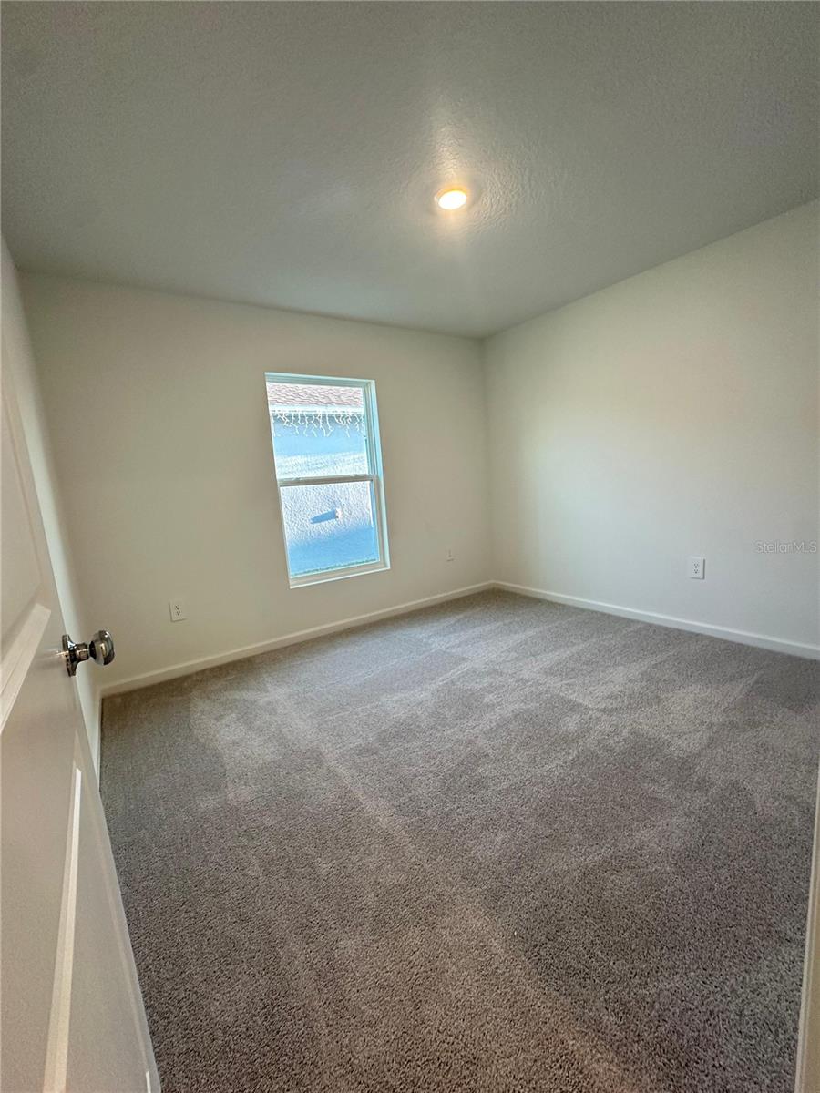 RANCHES/LK MCLEOD I - Residential Lease