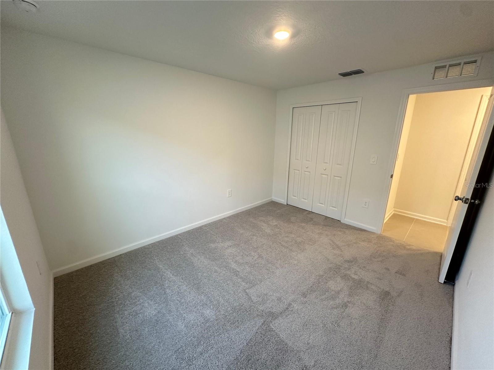 RANCHES/LK MCLEOD I - Residential Lease