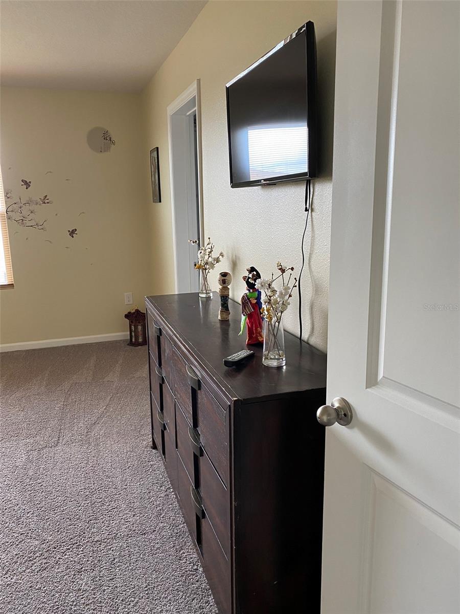 FOREST LAKE PH I - Residential Lease