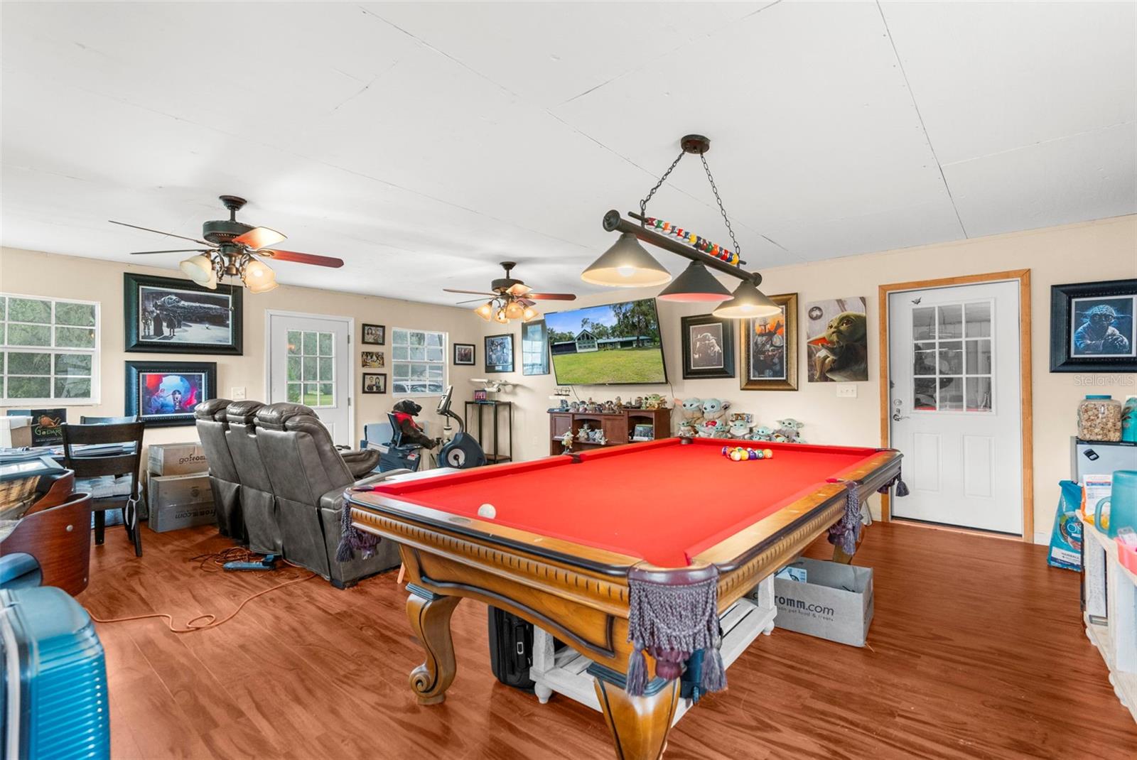 ROYAL OAKS RETREATS - Residential