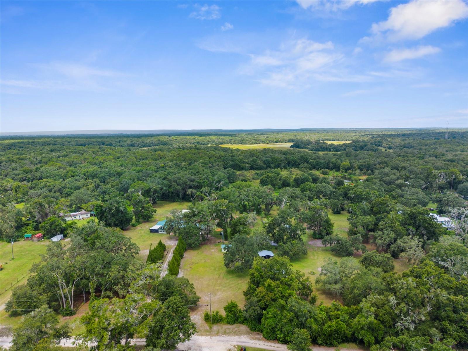 ROYAL OAKS RETREATS - Residential