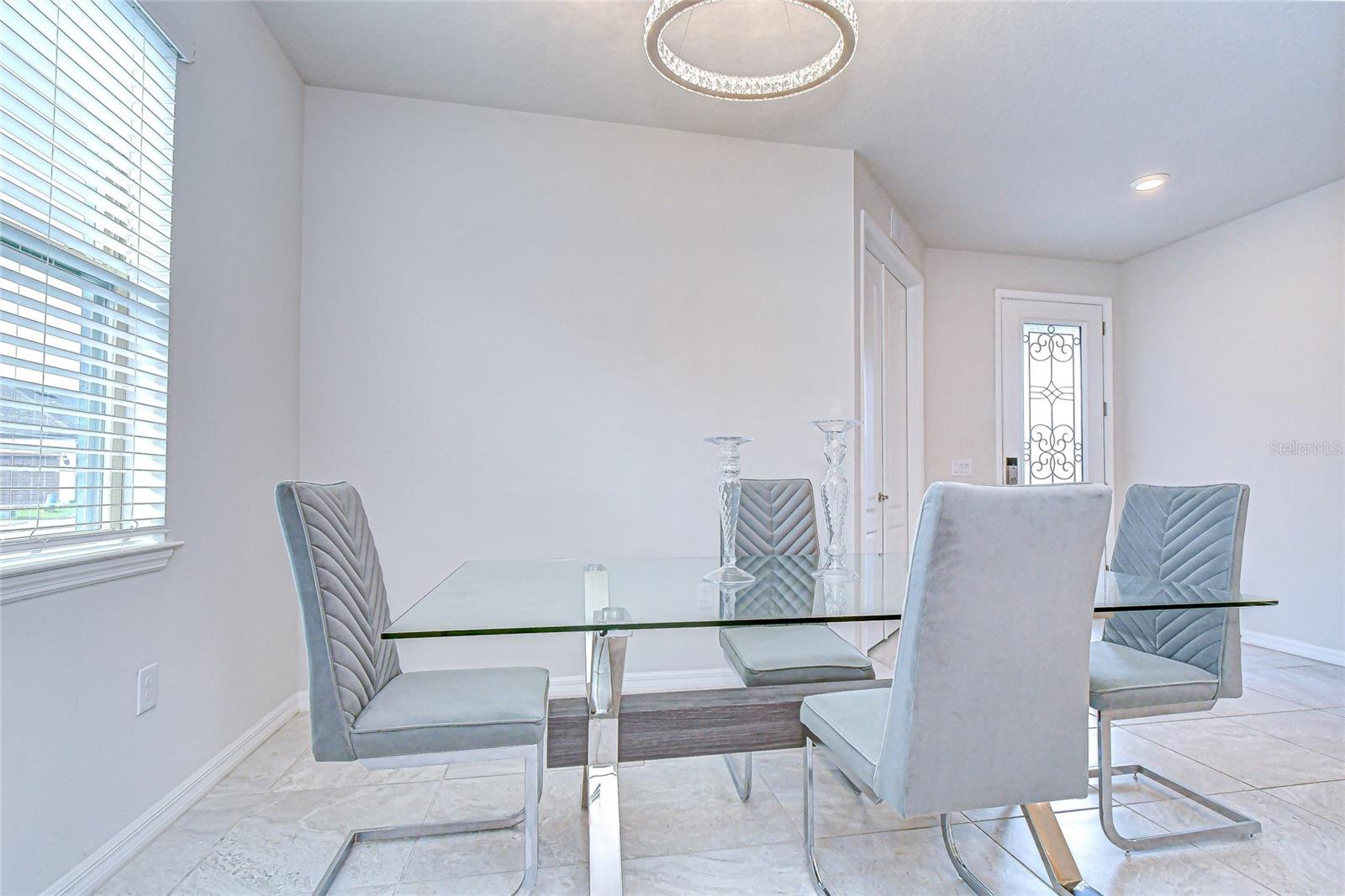 VENTANA GRVS PH 2A - Residential Lease