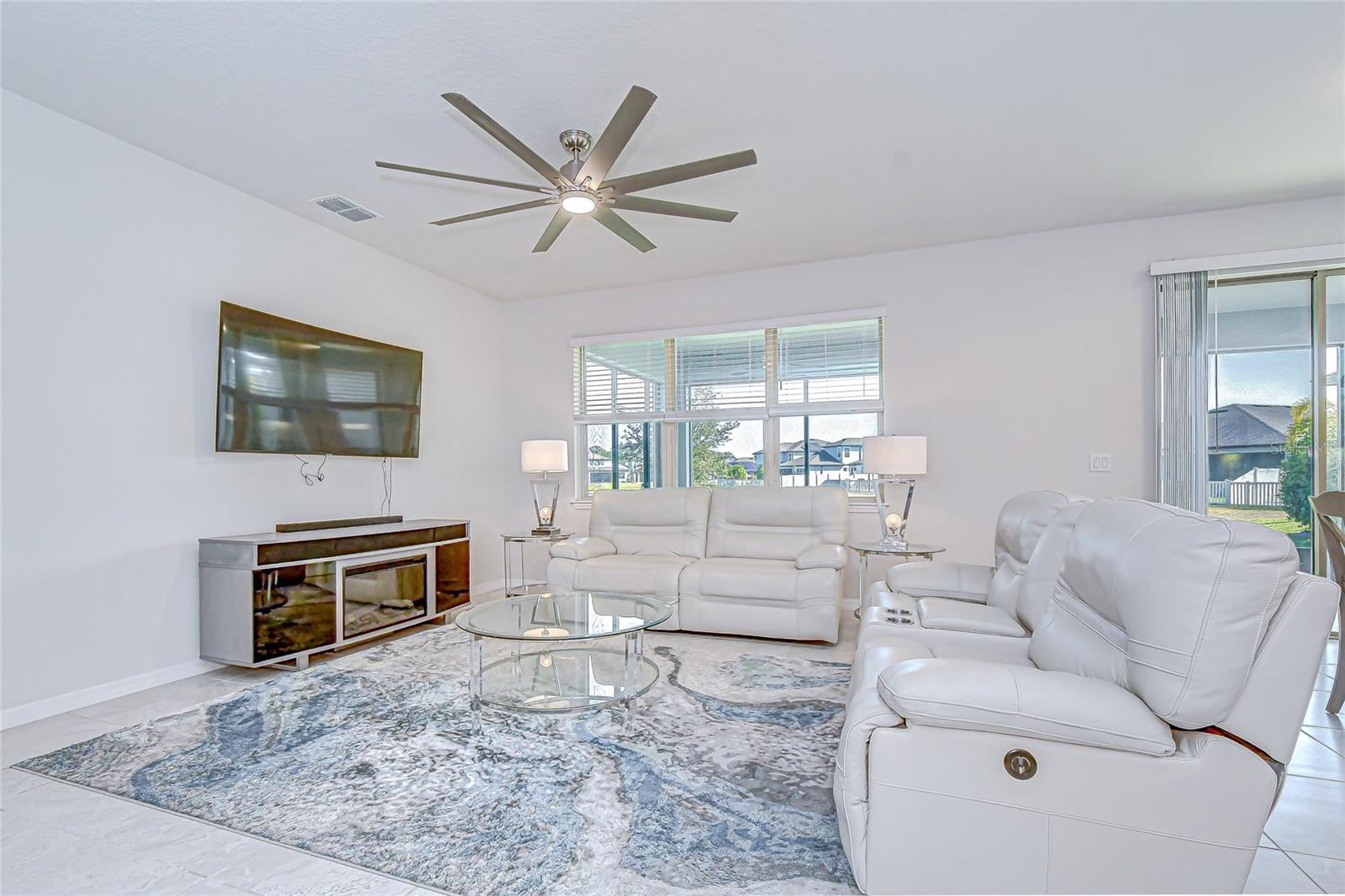 VENTANA GRVS PH 2A - Residential Lease