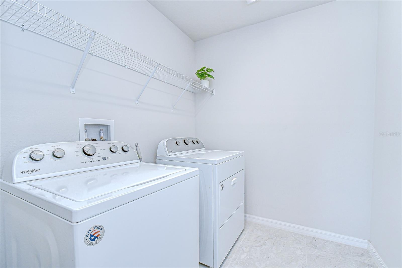 VENTANA GRVS PH 2A - Residential Lease