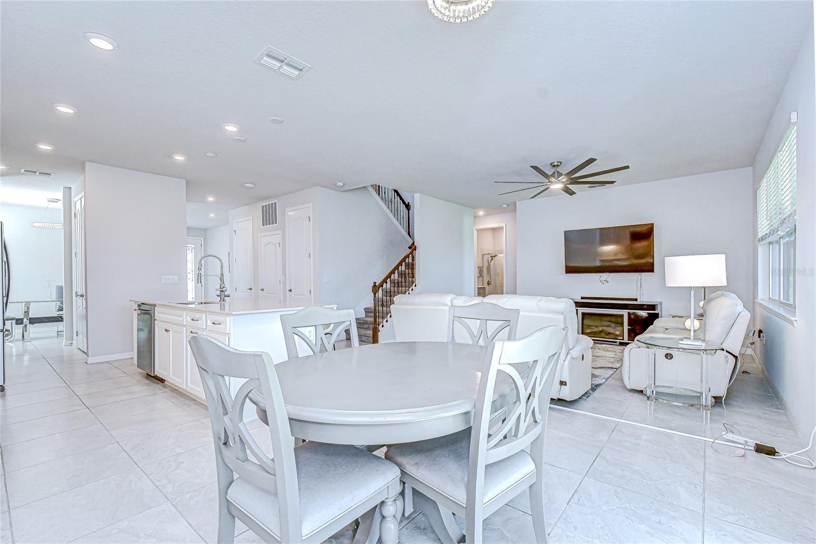 VENTANA GRVS PH 2A - Residential Lease