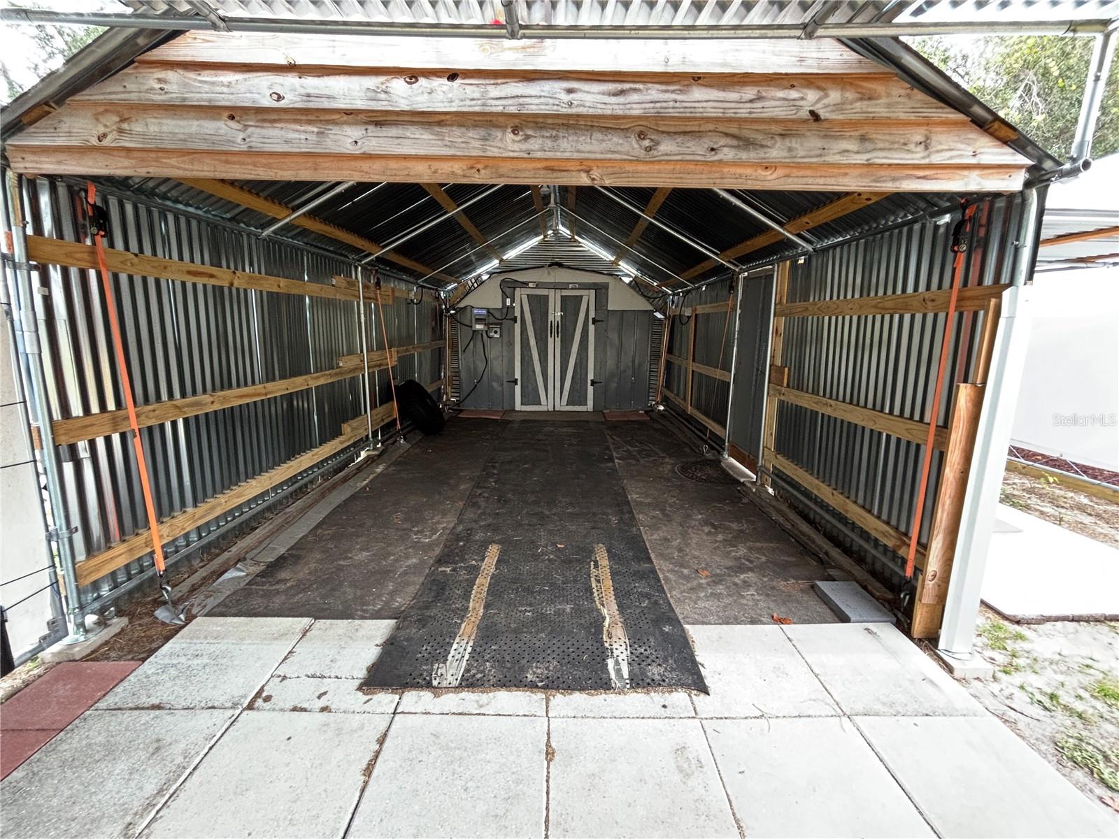 CHIPPEWA CHIEF HAMMOCK - Residential