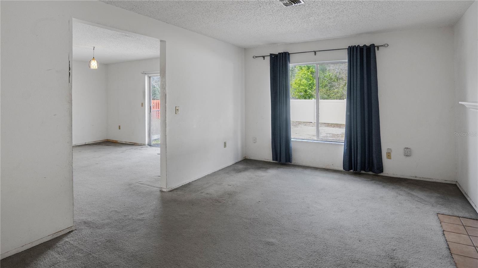 1327 BRAMBLEWOOD DRIVE