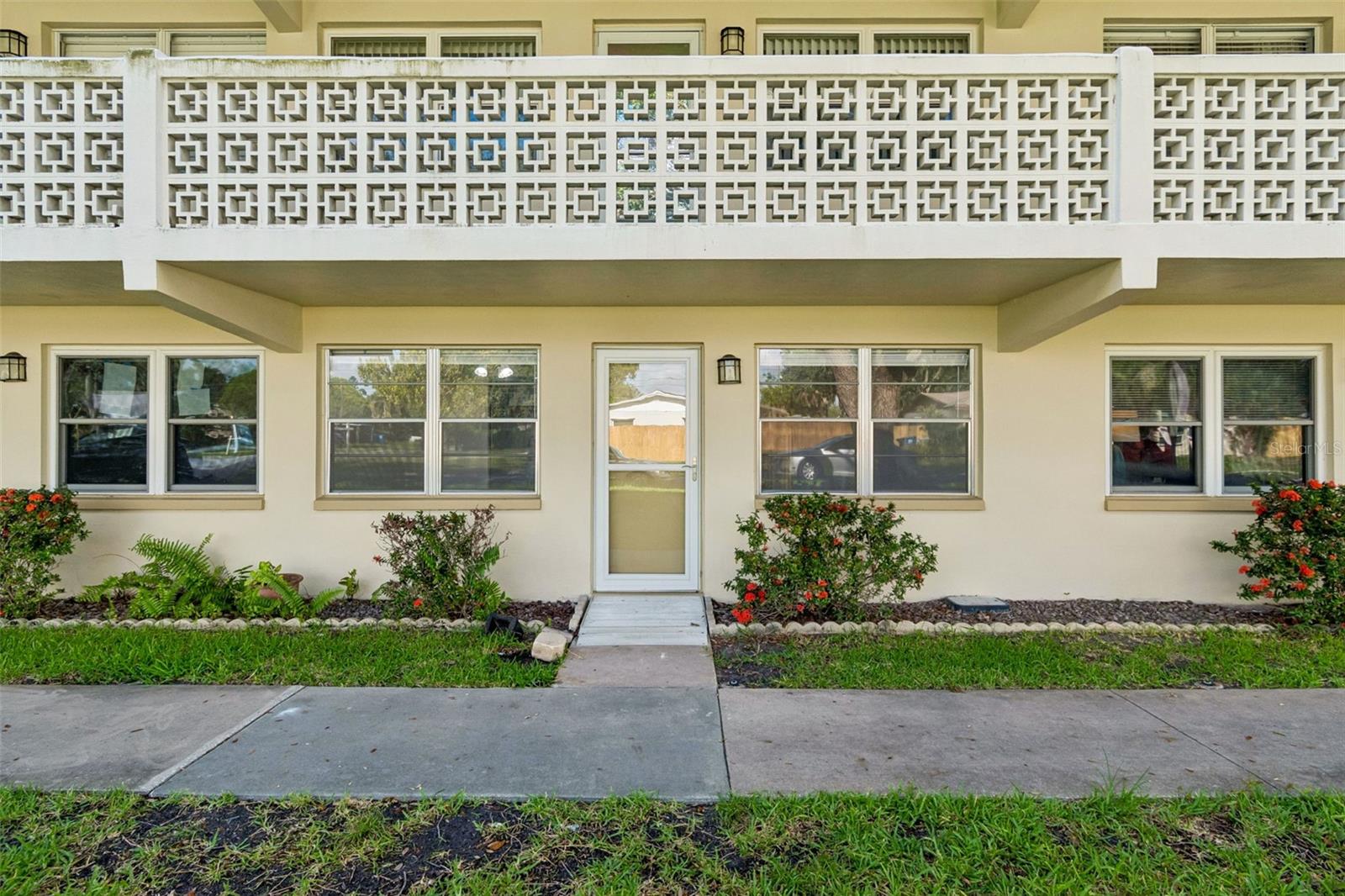 8101 11TH STREET N 125