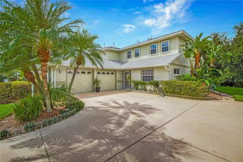 Photo of 5351 Aurora Drive, Leesburg, FL 34748 (MLS # G5102600)