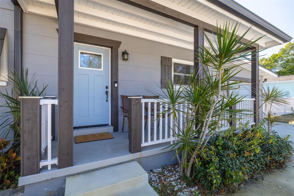 Photo of 6012 Tangerine Avenue S, Gulfport, FL 33707 (MLS # TB8476480)