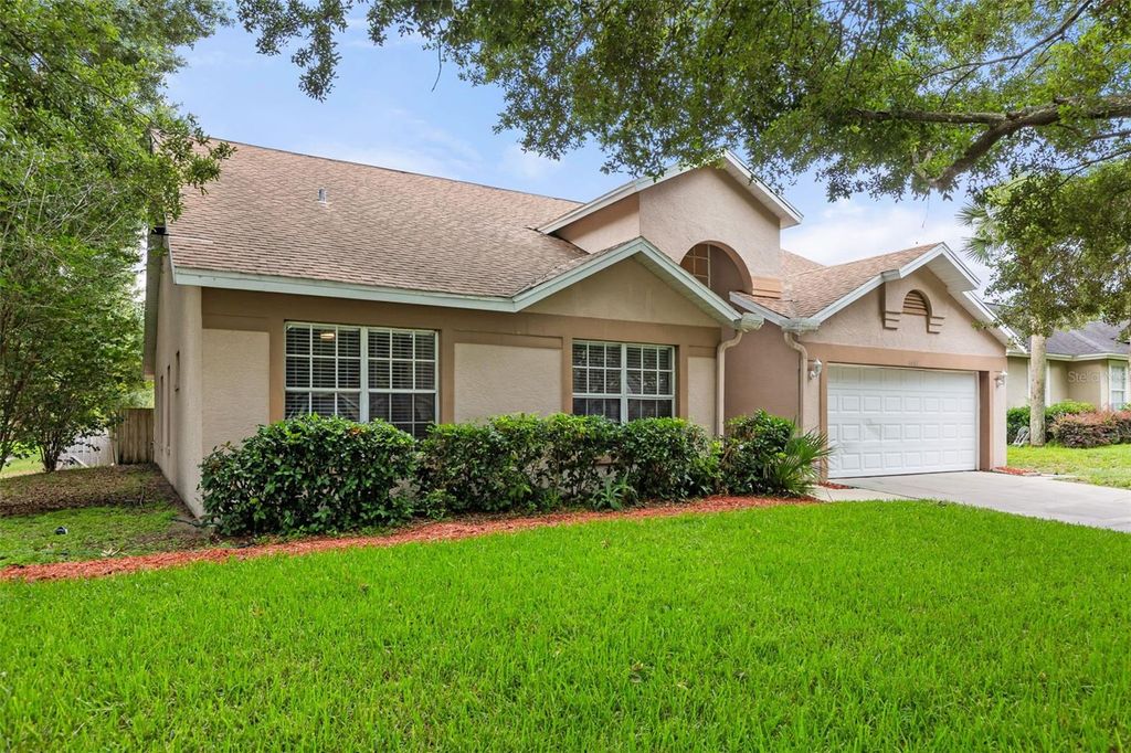 Photo of 1407 Countryridge Place, Orlando, FL 32835 (MLS # O6413765)