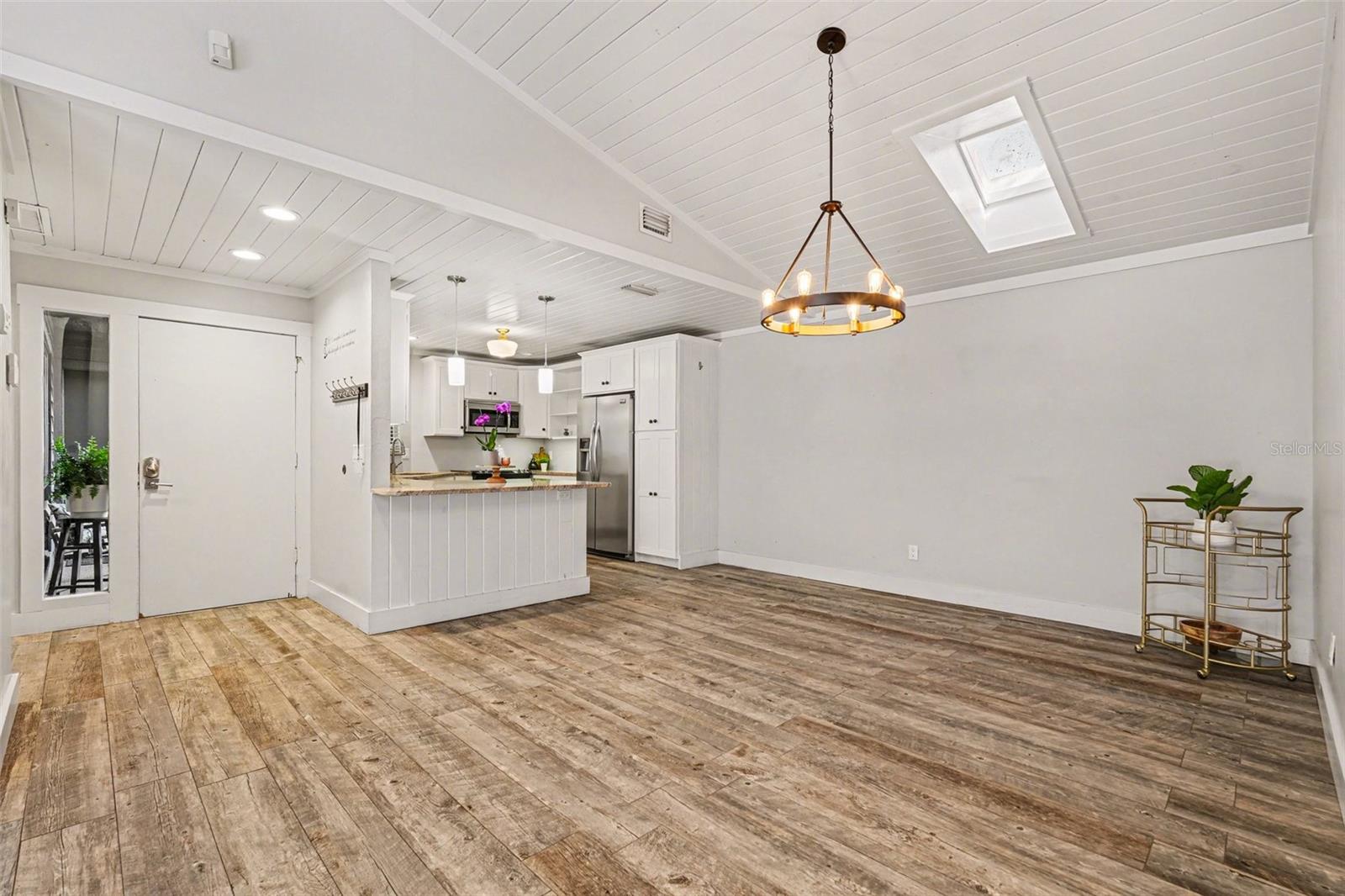 SWEETWATER OAKS II A CONDOMINI - Residential