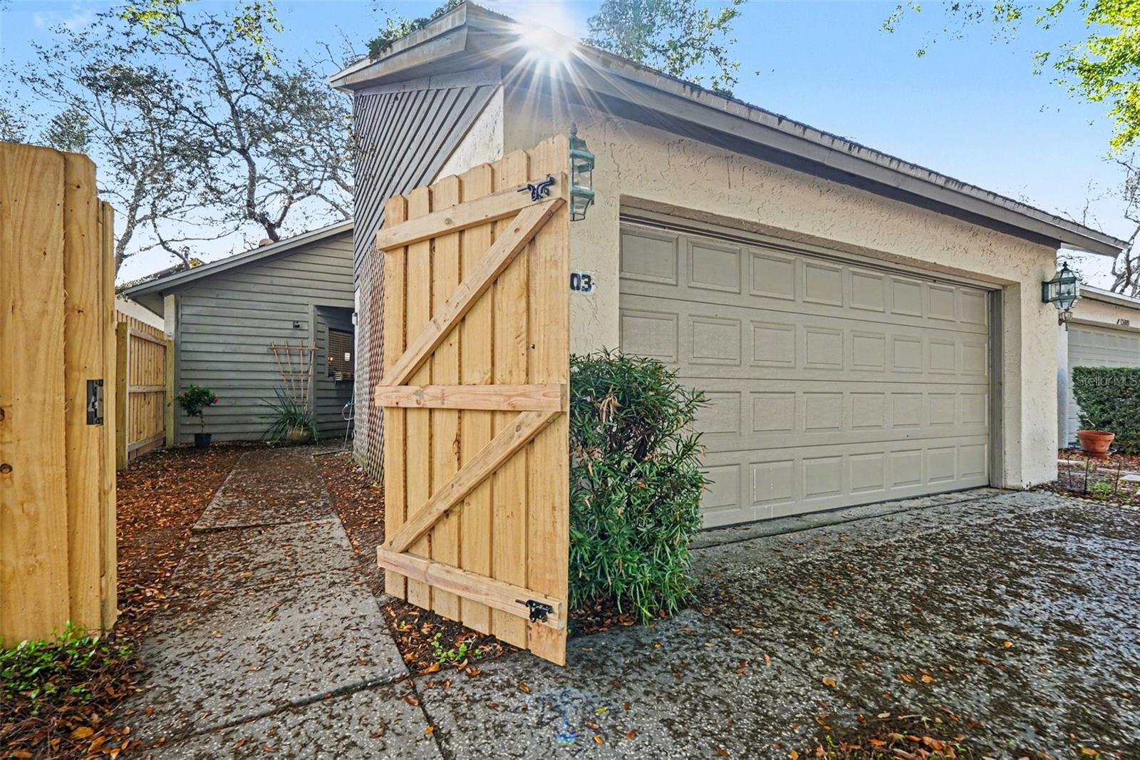 SWEETWATER OAKS II A CONDOMINI - Residential