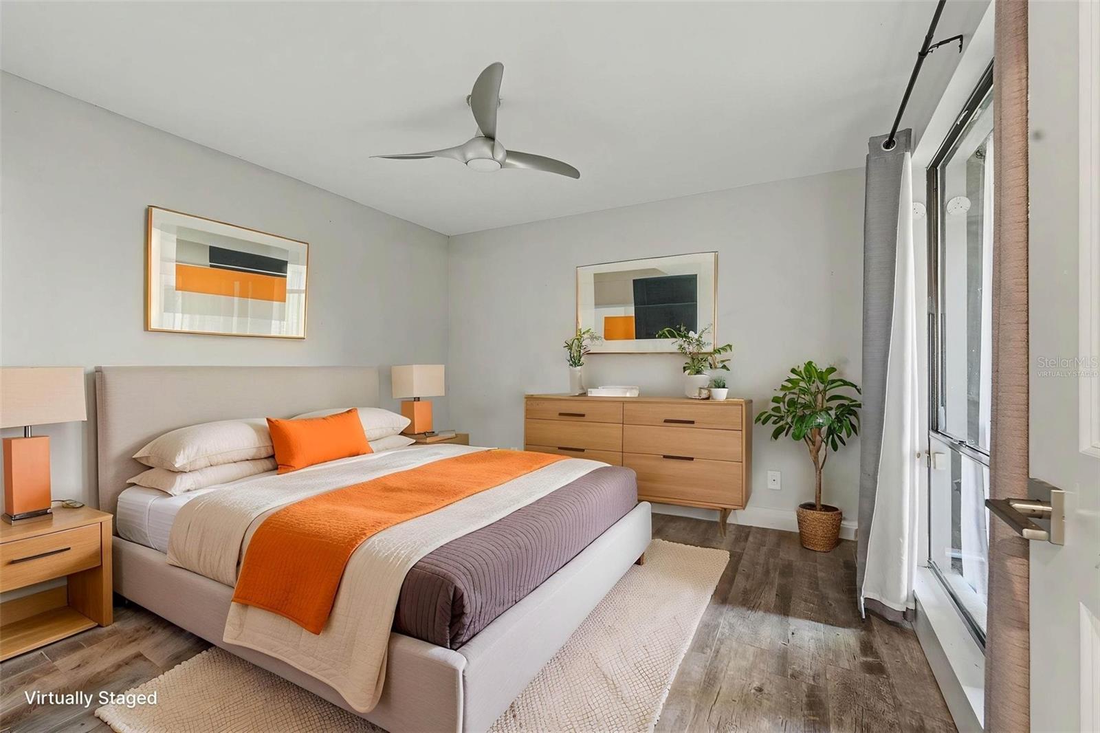 SWEETWATER OAKS II A CONDOMINI - Residential