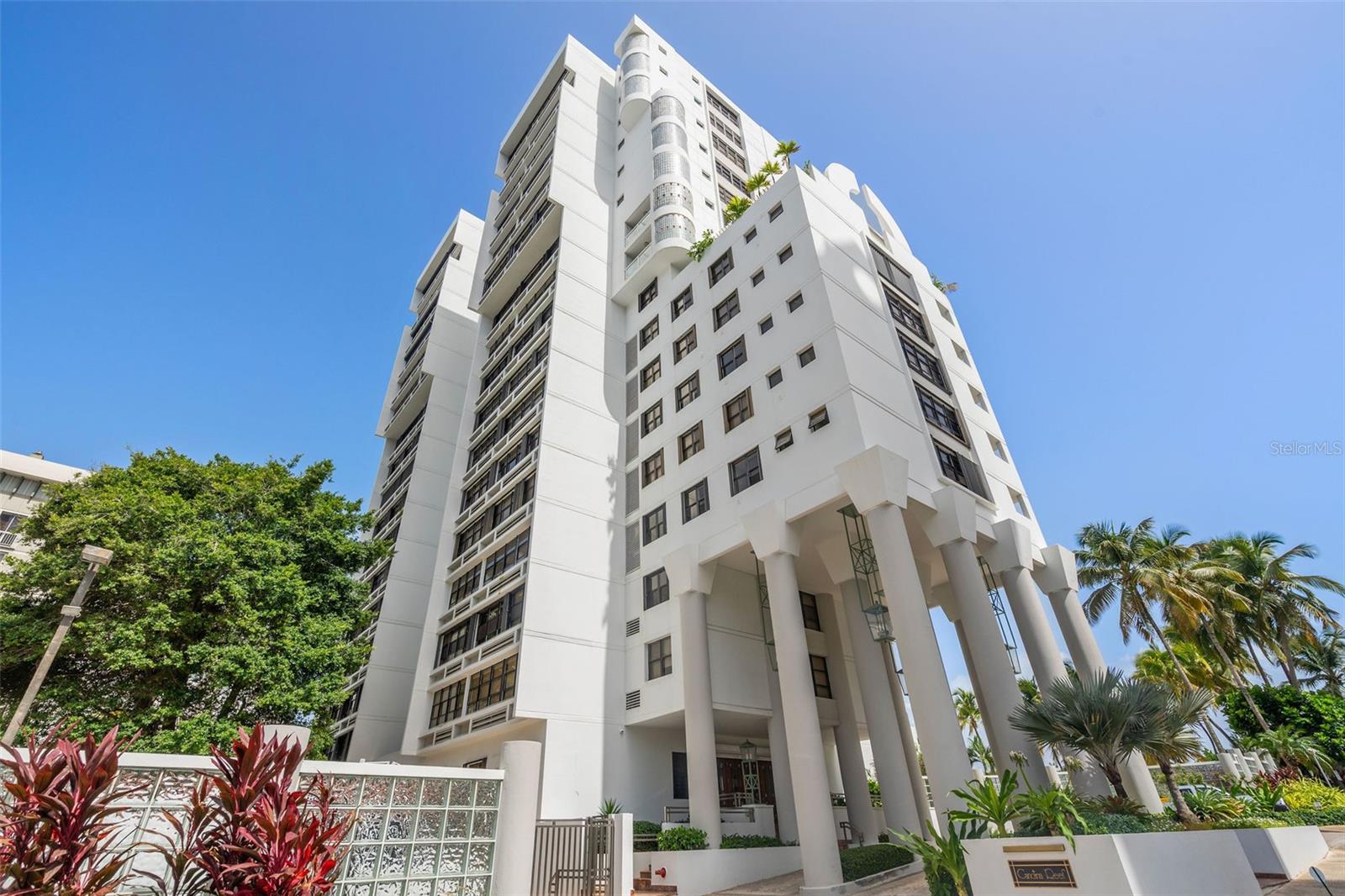 CANDINA REEF - Residential