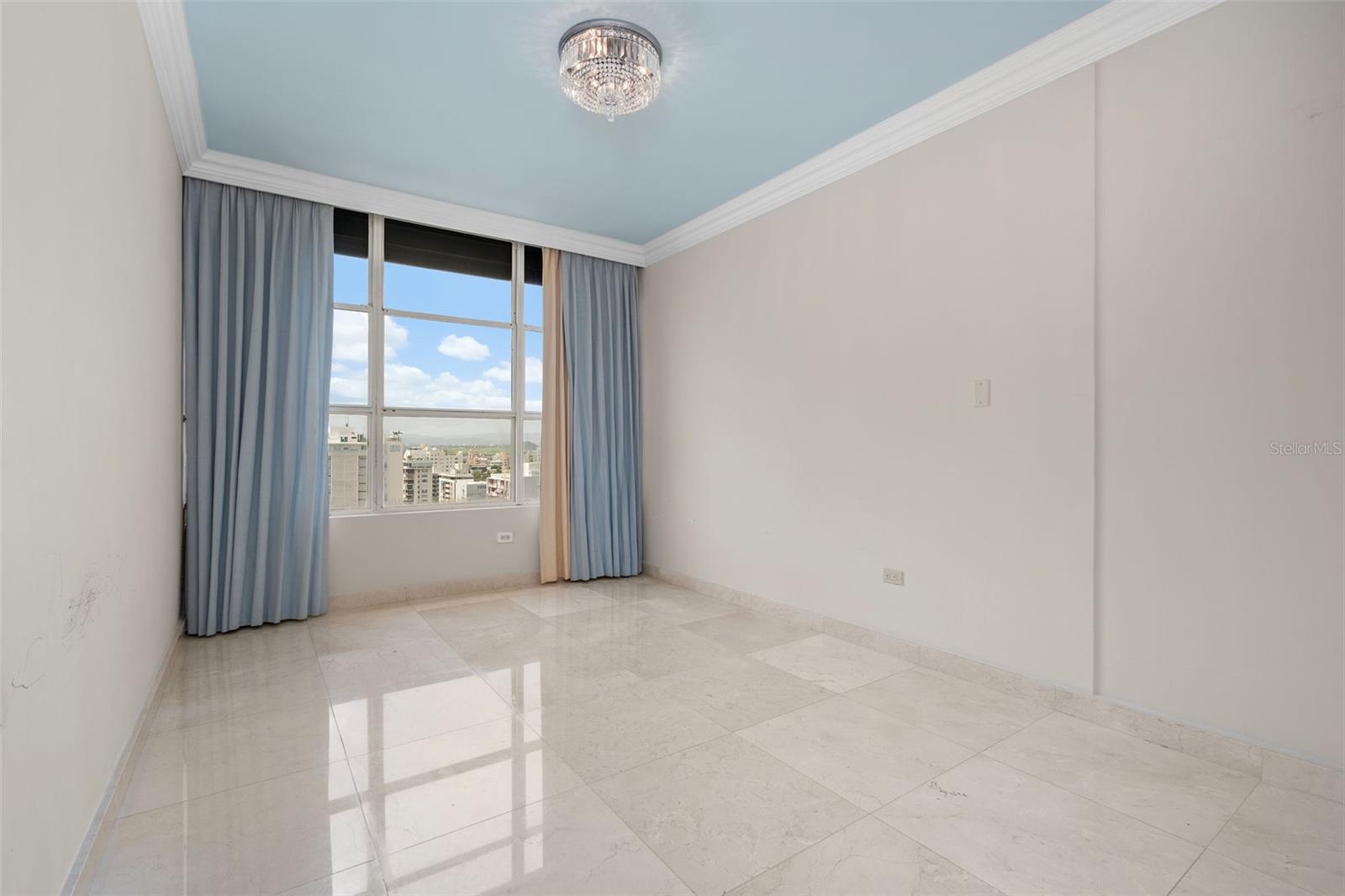 CANDINA REEF - Residential