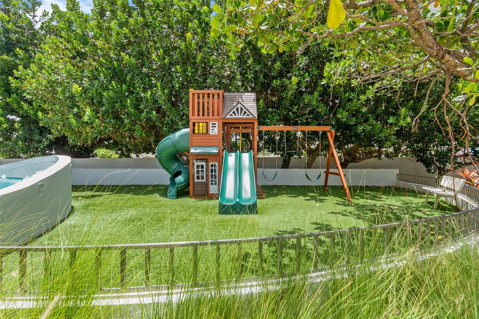 CANDINA REEF - Residential