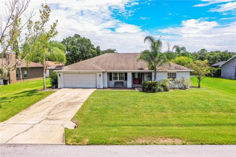 A home in LAKELAND