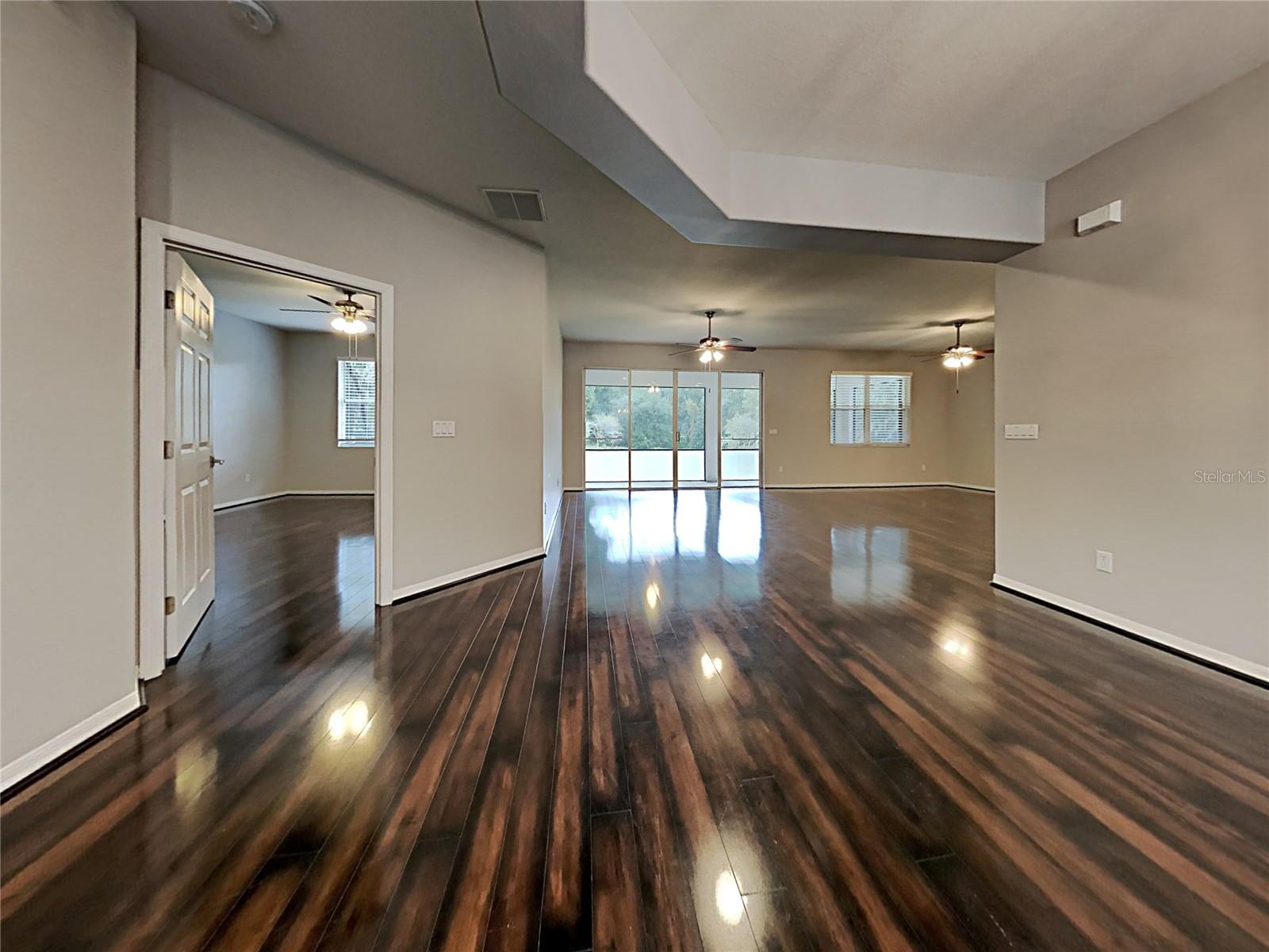 1804 STONEYWOOD WAY