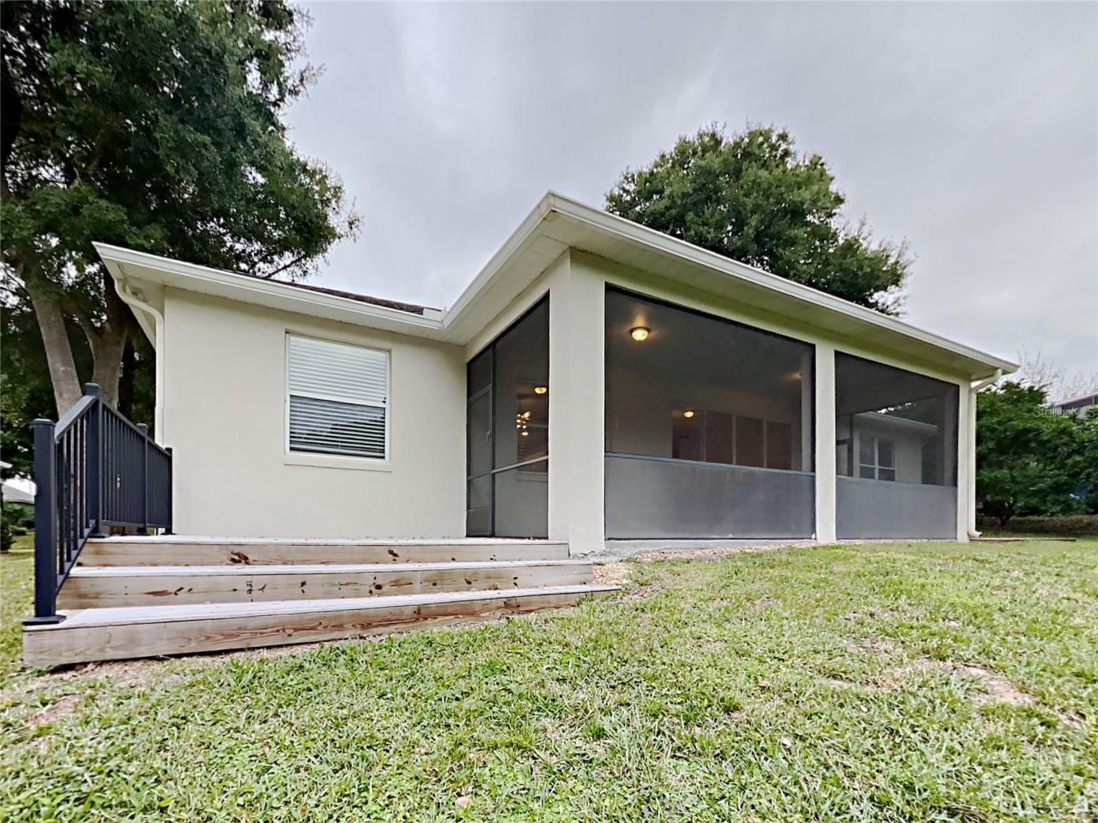 STONEYWOOD PH 11 - Residential