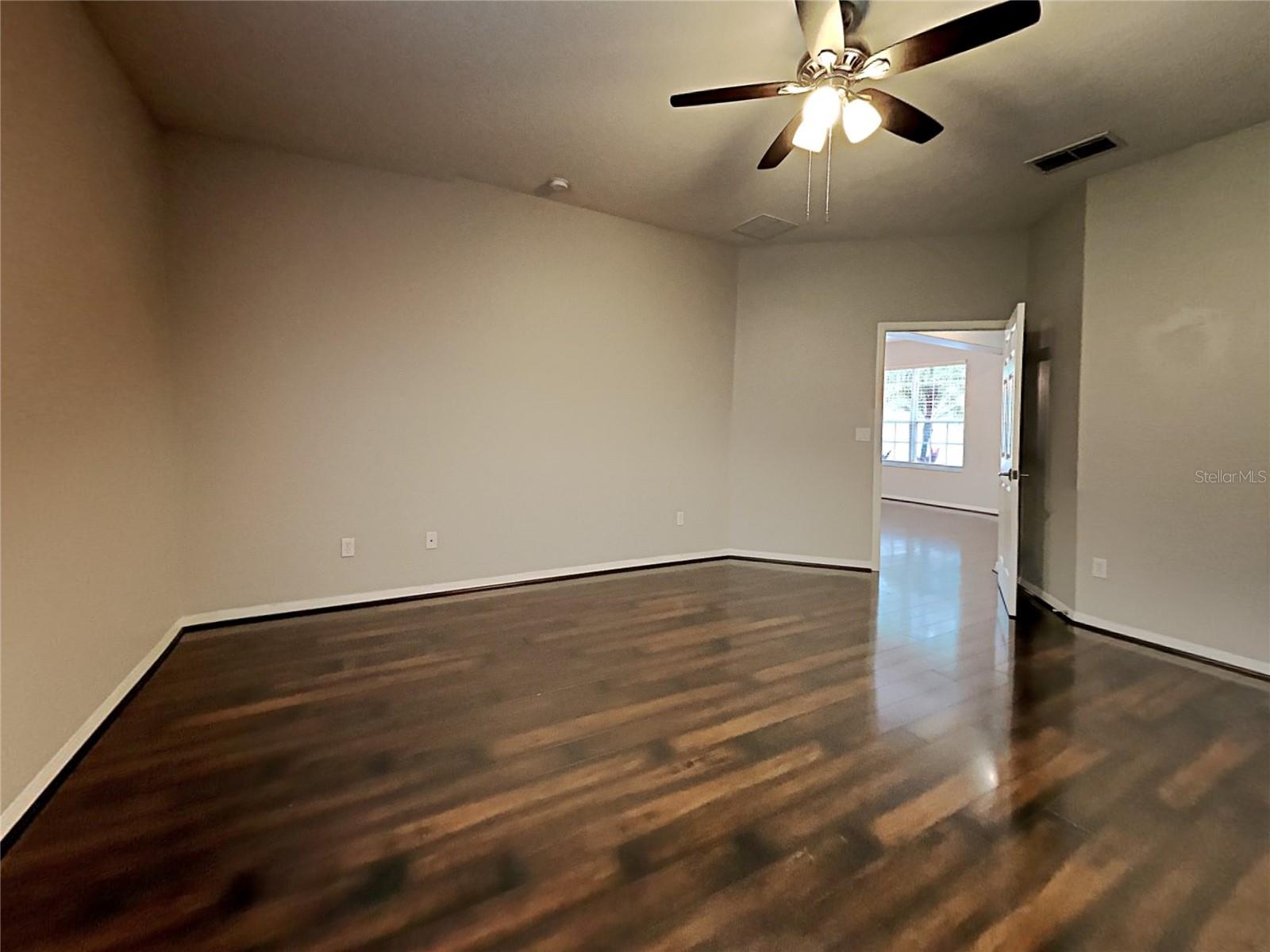 STONEYWOOD PH 11 - Residential