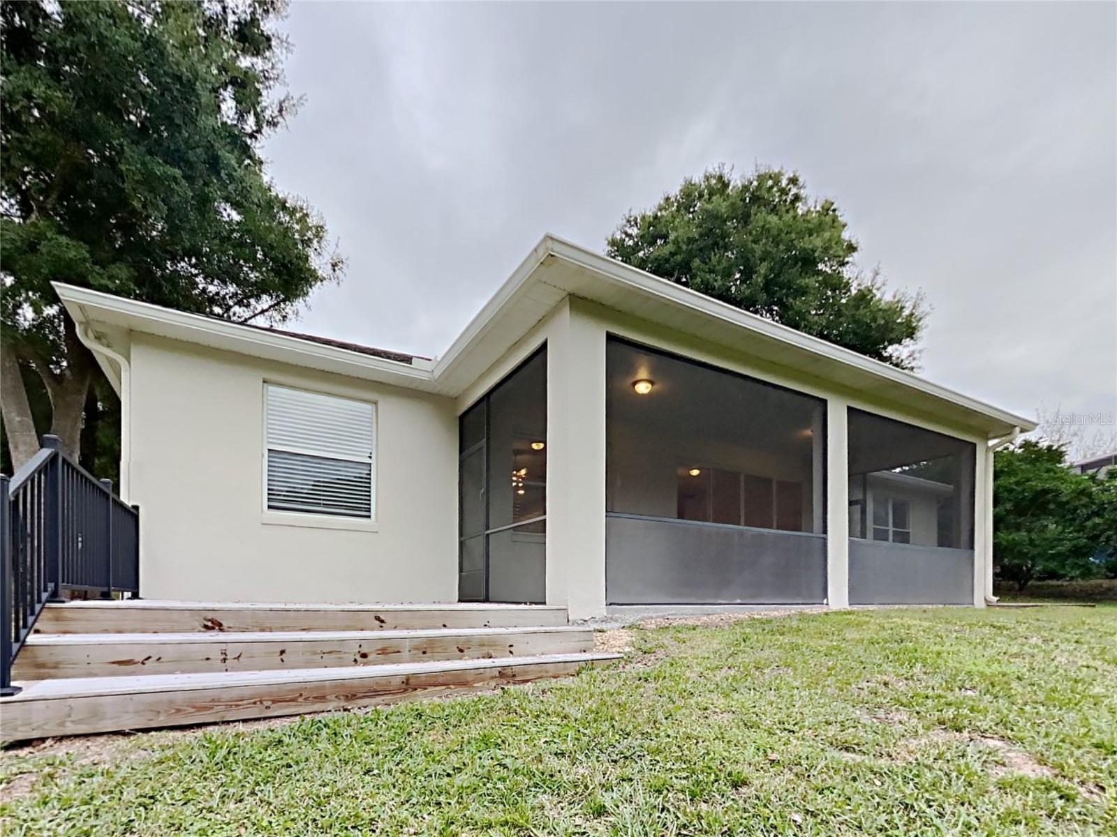 STONEYWOOD PH 11 - Residential