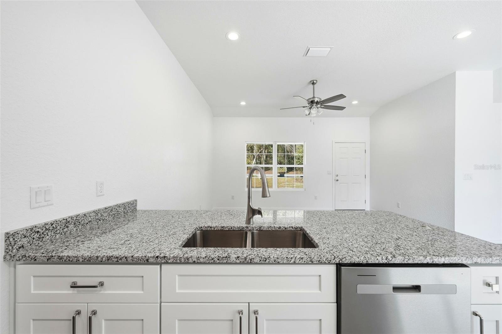 WOODS & LAKES SUB - Residential