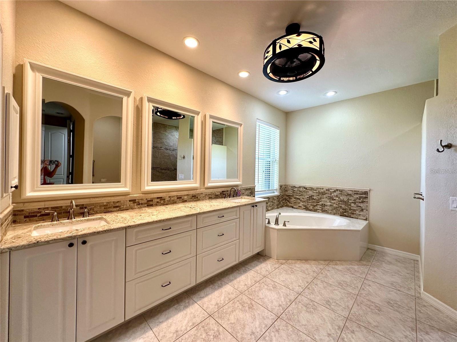 PUNTA GORDA ISLES SEC 20 - Residential Lease