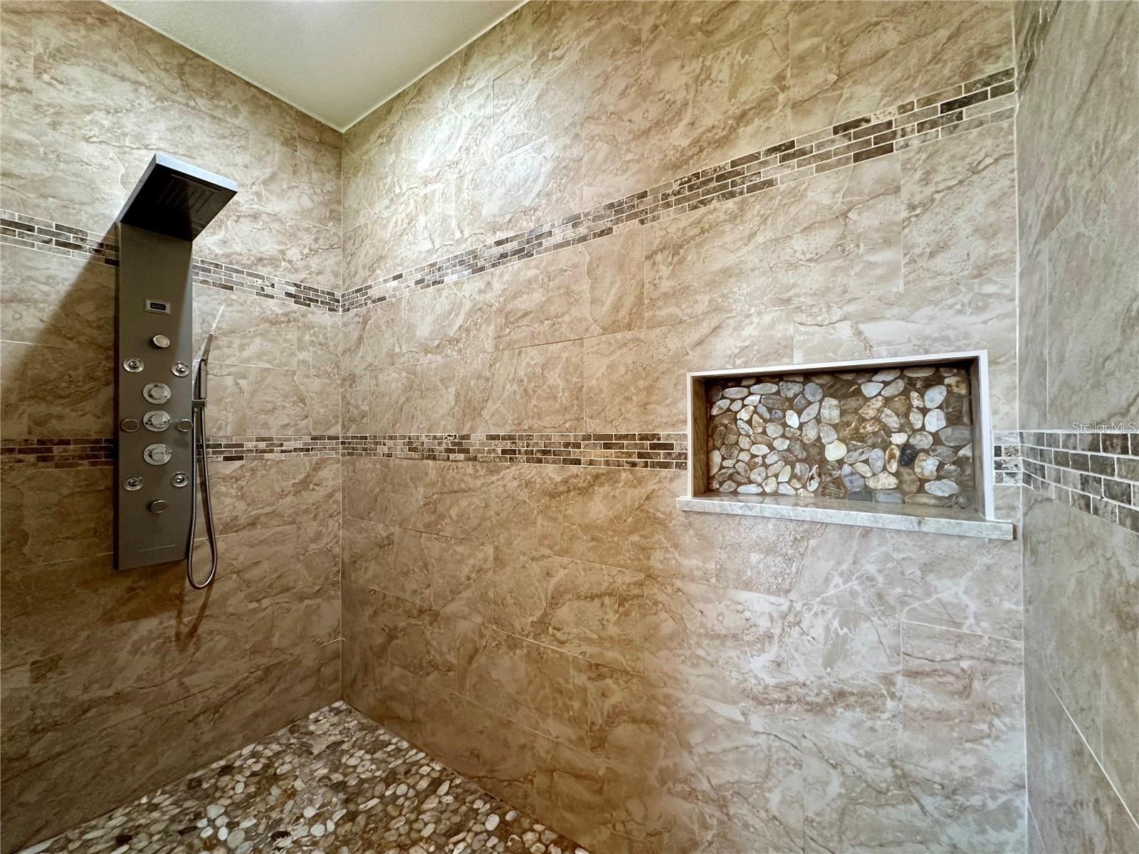 PUNTA GORDA ISLES SEC 20 - Residential Lease