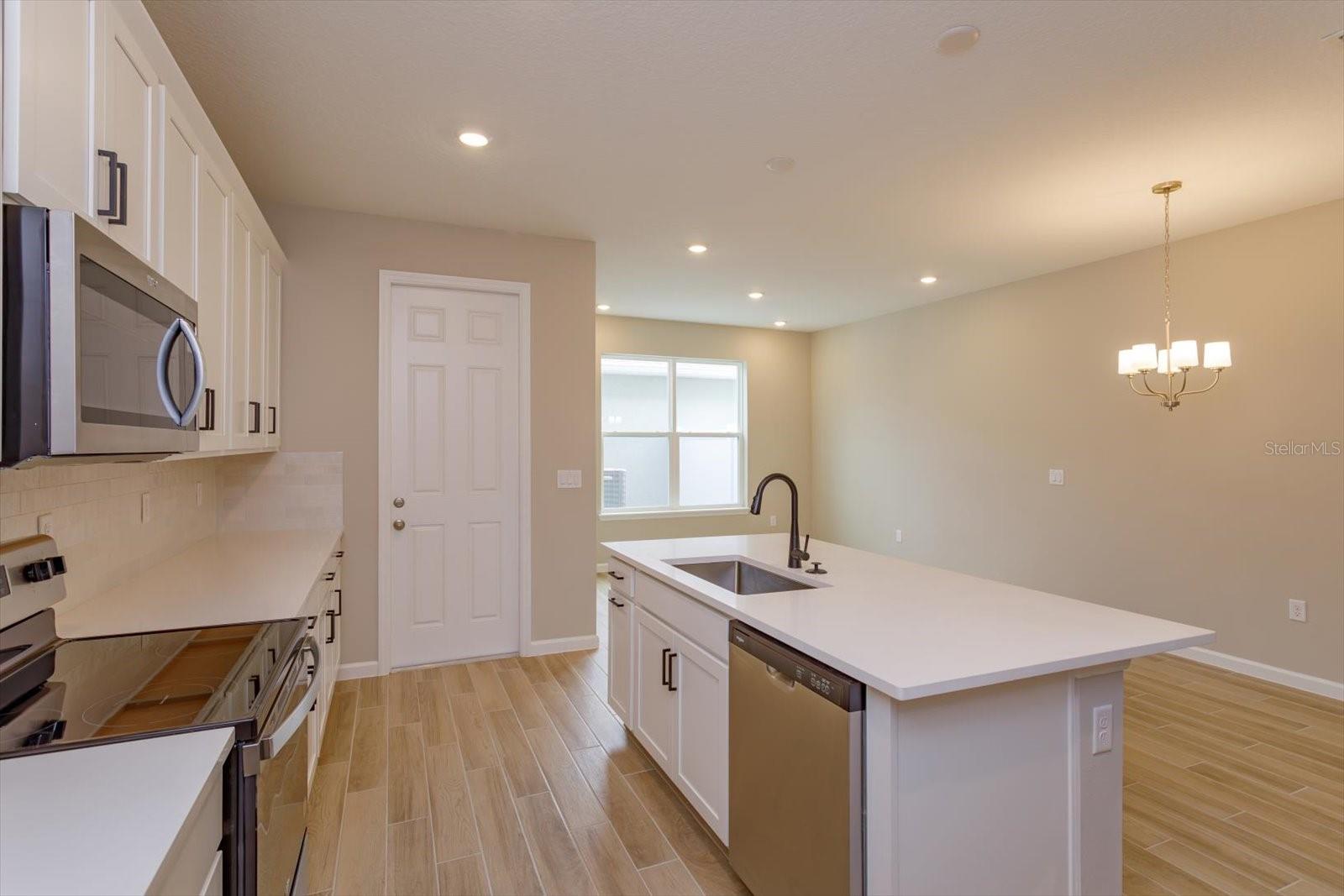 SERENADE AT OVATION - Residential