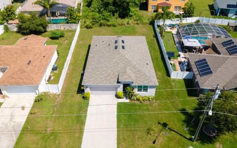 A home in POINCIANA