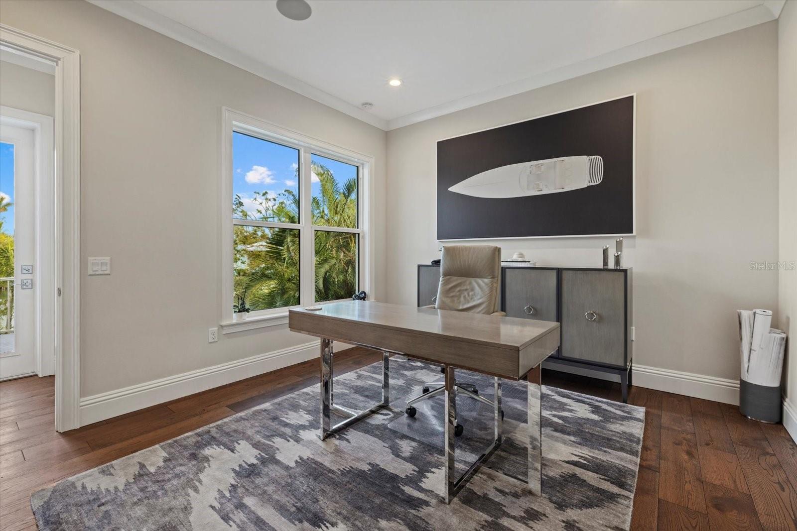 PARADISE SHORES - Residential