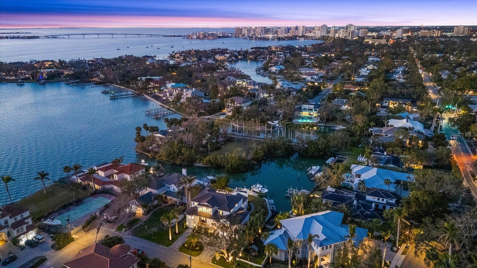 PARADISE SHORES - Residential
